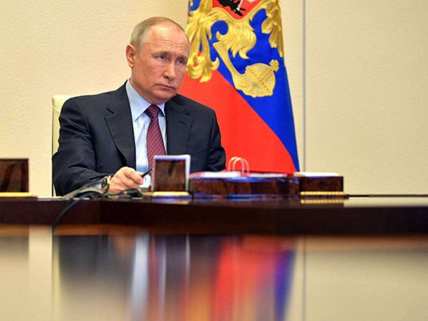 Путин поблагодарил Госдуму за напряженную работу